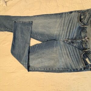 BKE Light Blue Straight Leg Women's Jeans